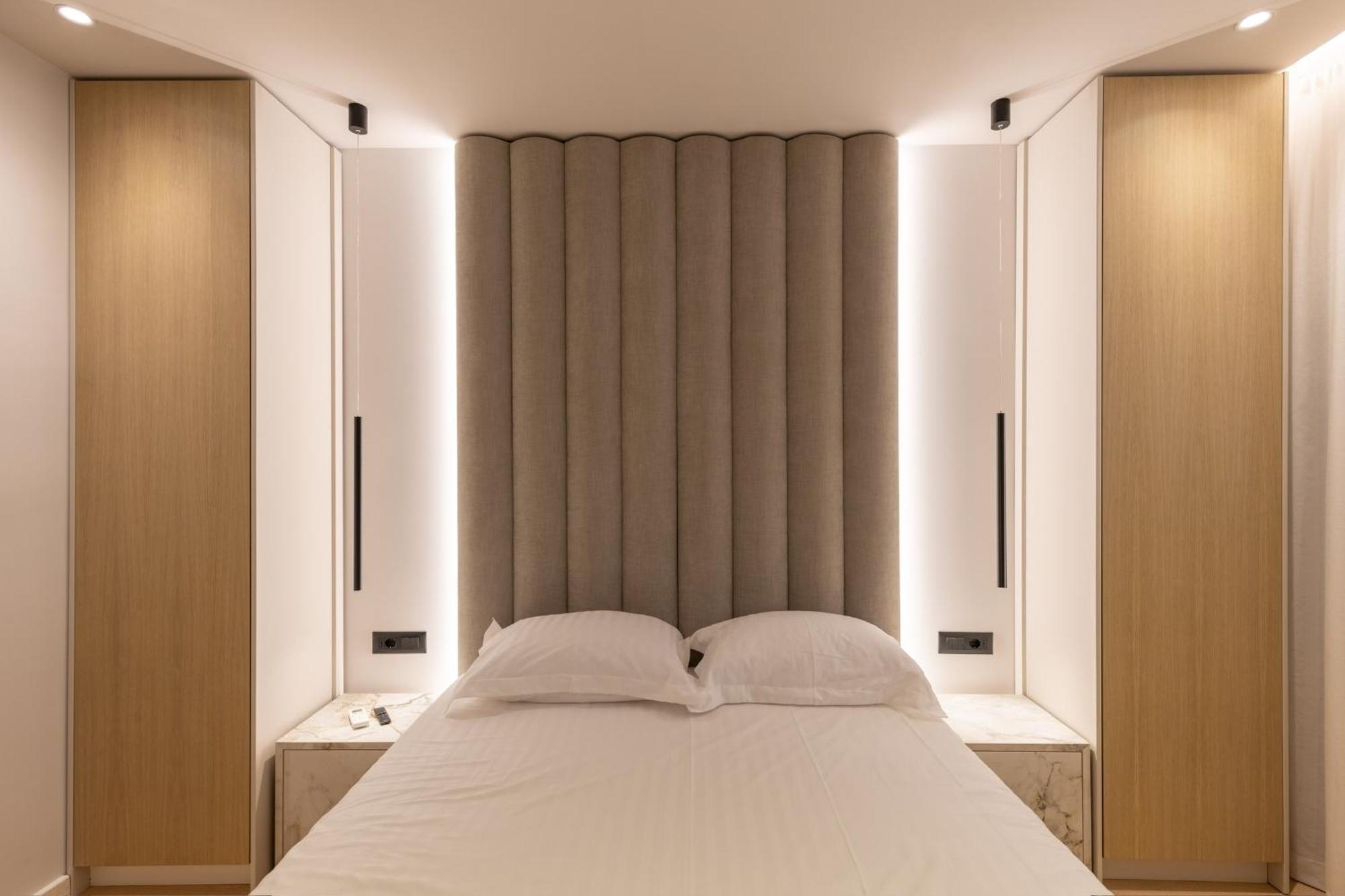 Central Inn, New Bazaar Apartment Тирана Экстерьер фото