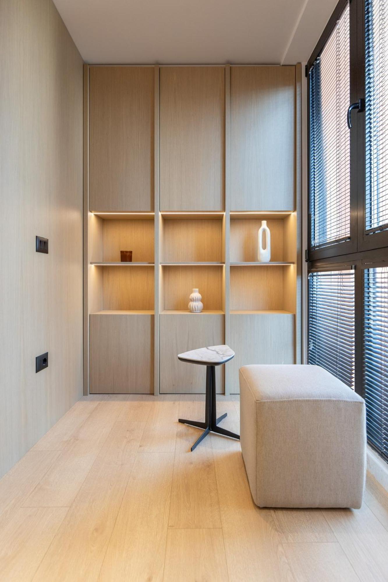 Central Inn, New Bazaar Apartment Тирана Экстерьер фото