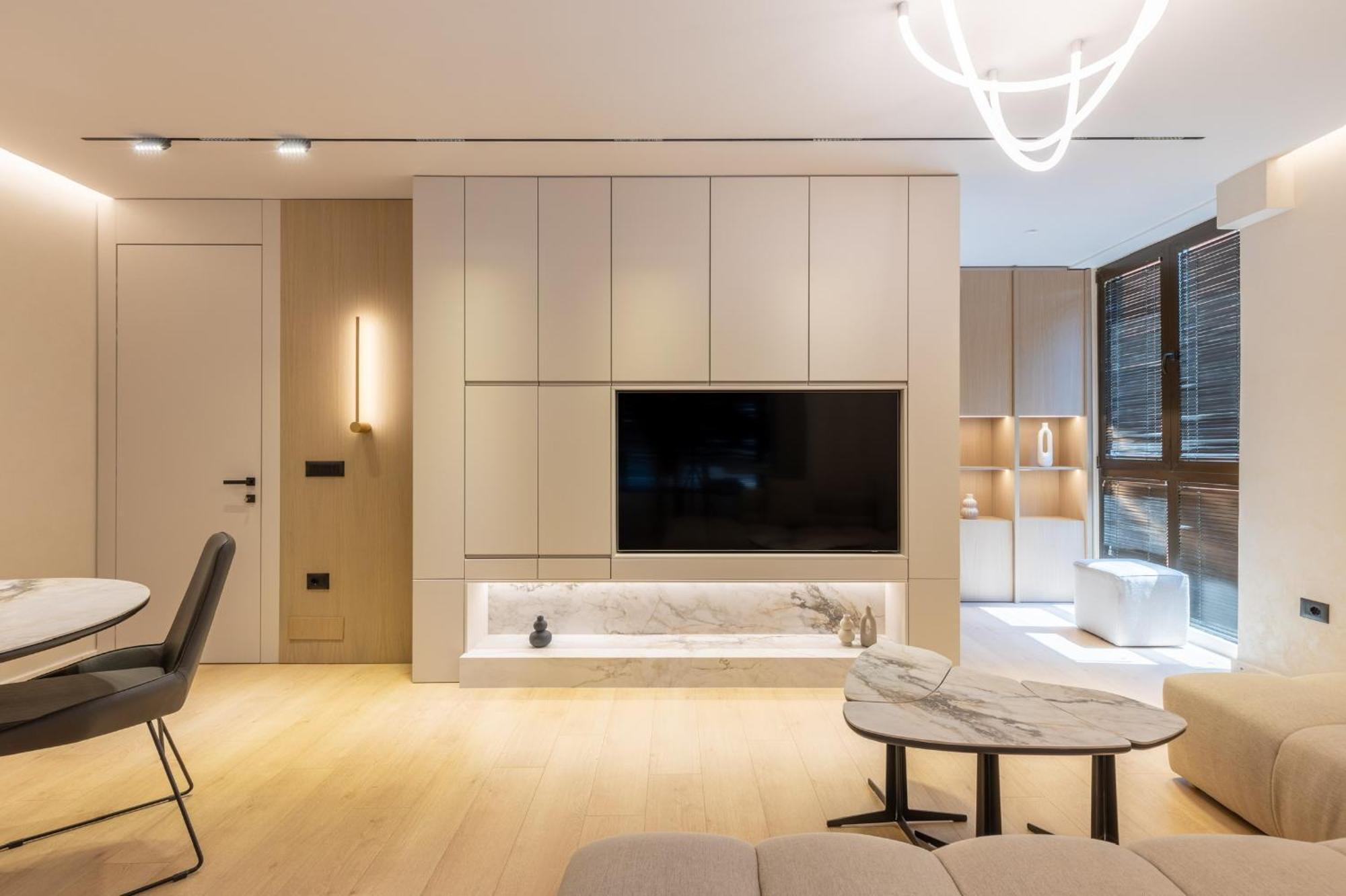 Central Inn, New Bazaar Apartment Тирана Экстерьер фото
